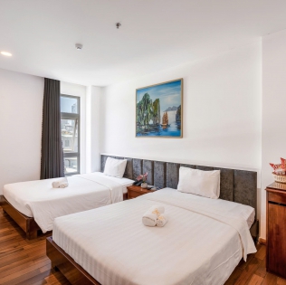 Deluxe Twin Room