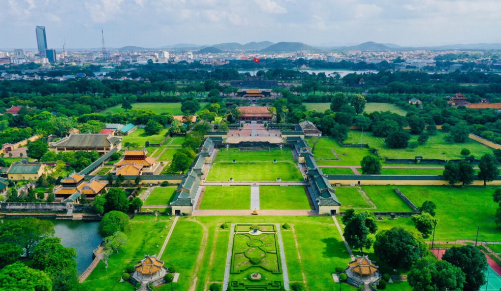 Tour du lịch 3 ngày 2 đêm ở Huế - thành phố mộng mơ